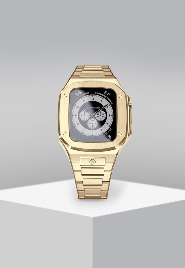 Golden Concept Apple Watch Case 44mm（ゴールデンコンセプト
